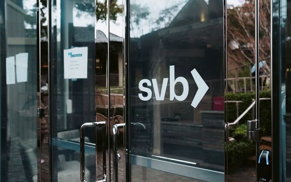 Πτωχεύσεις Silicon Valley Bank και Signature Bank: Θα ανακτηθούν όλες οι καταθέσεις υποστηρίζουν οι Αρχές των ΗΠΑ