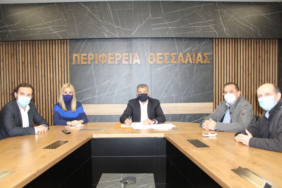 Υπεγράφη από τον Κ. Αγοραστό η σύμβαση για το πρόγραμμα περισυλλογής νεκρών ζώων