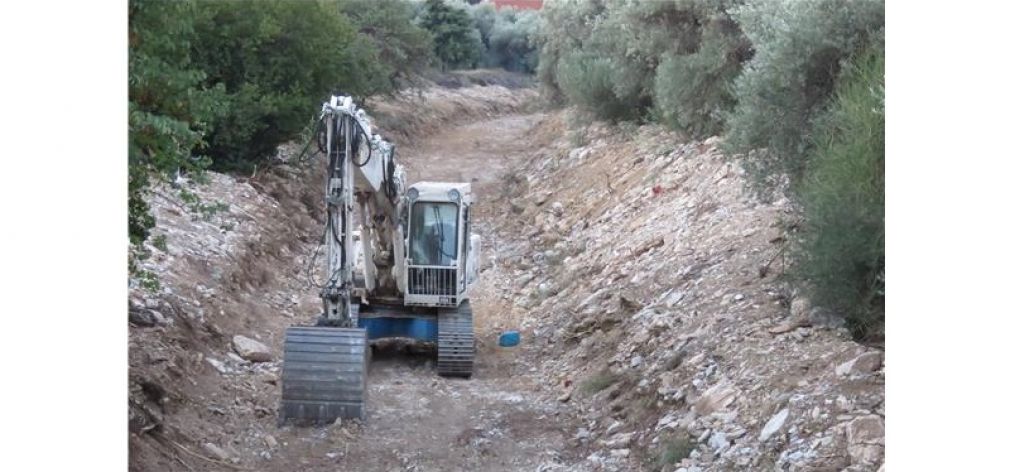 Καθαρισμός υδατορεμάτων σε εξέλιξη στη Μαγνησία