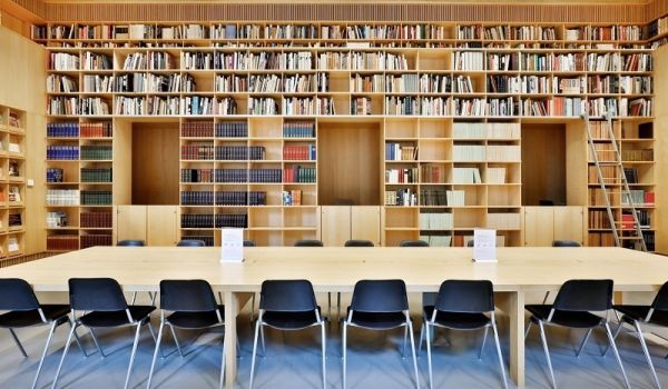 Αναρτήθηκαν οι προσωρινοί πίνακες για τα voucher βιβλίων της ΔΥΠΑ