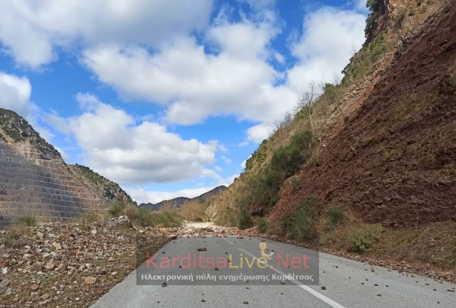 Σεισμός 4,7 Ρίχτερ: Καταπτώσεις βράχων σε όλο το οδικό δίκτυο της Αργιθέας (+Φώτο)