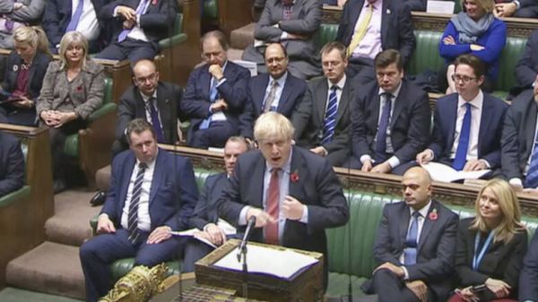 Brexit: Ολοταχώς για… χριστουγεννιάτικες εκλογές η Αγγλία!