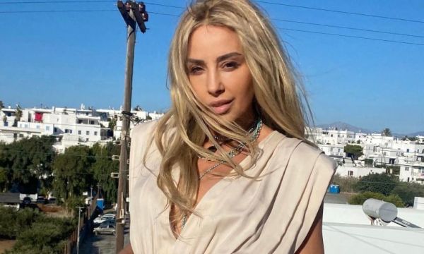 "Έφυγε" από τη ζωή η Γωγώ Μαστροκώστα
