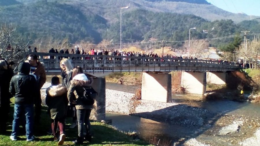Πολιτιστικός Σύλλογος Μαυρομματίου "Ο Καραϊσκάκης": "Οι Γίγαντες δεν γονατίζουν εύκολα"