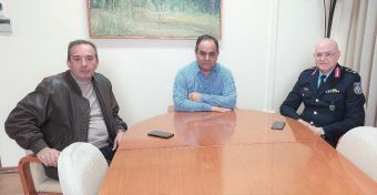 Επίσκεψη του νέου Αστυνομικού Διευθυντή κ. Μ. Αλεξάκη στον Δήμαρχο Καρδίτσας κ. Β. Τσιάκο