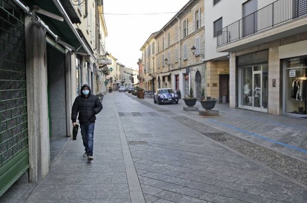 Κορονοϊός: 189 νέοι θάνατοι στην Ιταλία - Πάνω από 15.000 συνολικά τα βεβαιωμένα κρούσματα