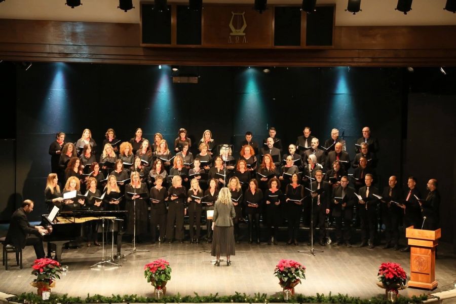 «Χριστούγεννα στην πόλη μας»: Η Μικτή Χορωδία Καρδίτσας “Parenthesis” φιλοξενεί την Δημοτική Χορωδία Τρικάλων σε μια μεγάλη Χριστουγεννιάτικη Συναυλία