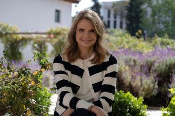 Υποψήφια για πρόεδρος του ΠΑΣΟΚ η Μιλένα Αποστολάκη
