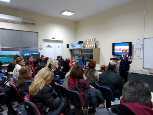 Ενημερωτική εκδήλωση με θέμα τις "Πρώτες Βοήθειες" στο Σ.Δ.Ε. Καρδίτσας