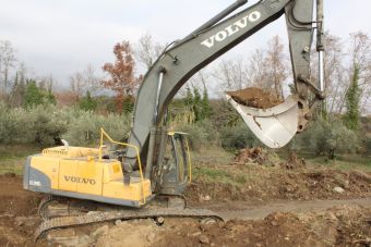 Κατασκευάζεται νέα τάφρος για την αντιπλημμυρική προστασία του Αρτεσιανού