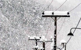 Πυκνή χιονόπτωση στα ορεινά της Καρδίτσας (+Βίντεο)