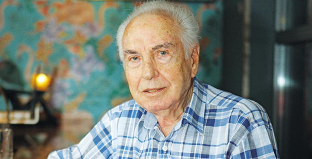 Απεβίωσε ο ηθοποιός Τρύφωνας Καρατζάς