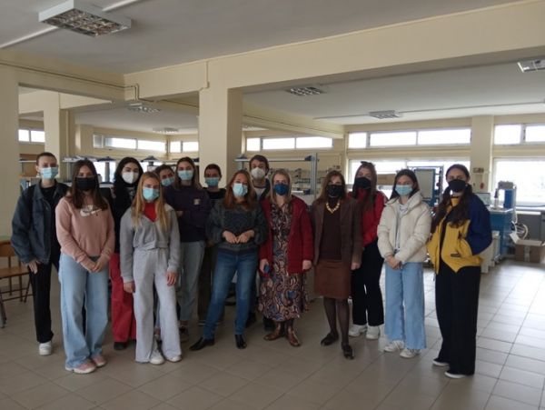 5ο Γ.Ε.Λ. Καρδίτσας: Επίσκεψη της ομάδας Προσανατολισμού Επιστημών Υγείας της Γ' τάξης στο τμήμα Επιστήμης Τροφίμων και Διατροφής του Πανεπιστημίου Θεσσαλίας