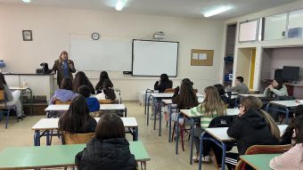 4ο Γυμνάσιο Καρδίτσας: Ενημερωτική εκδήλωση για τη δράση του συλλόγου "Φλόγα"