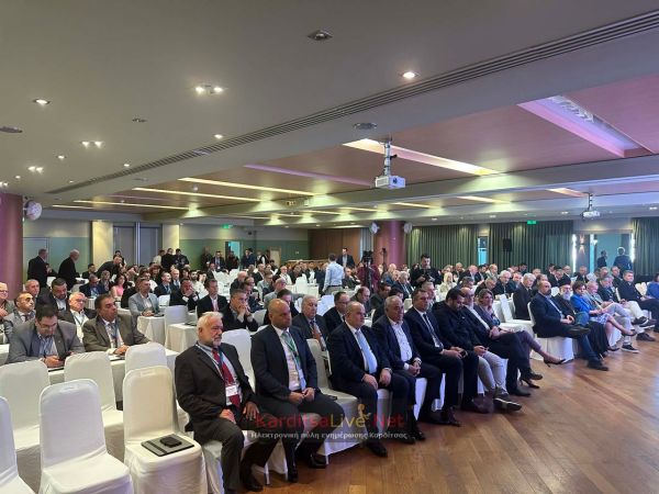 Ξεκίνησαν οι εργασίες της Γενικής Συνέλευσης της Κεντρικής Ένωσης Επιμελητηρίων Ελλάδος στην Καρδίτσα (+Φωτο +Βίντεο)