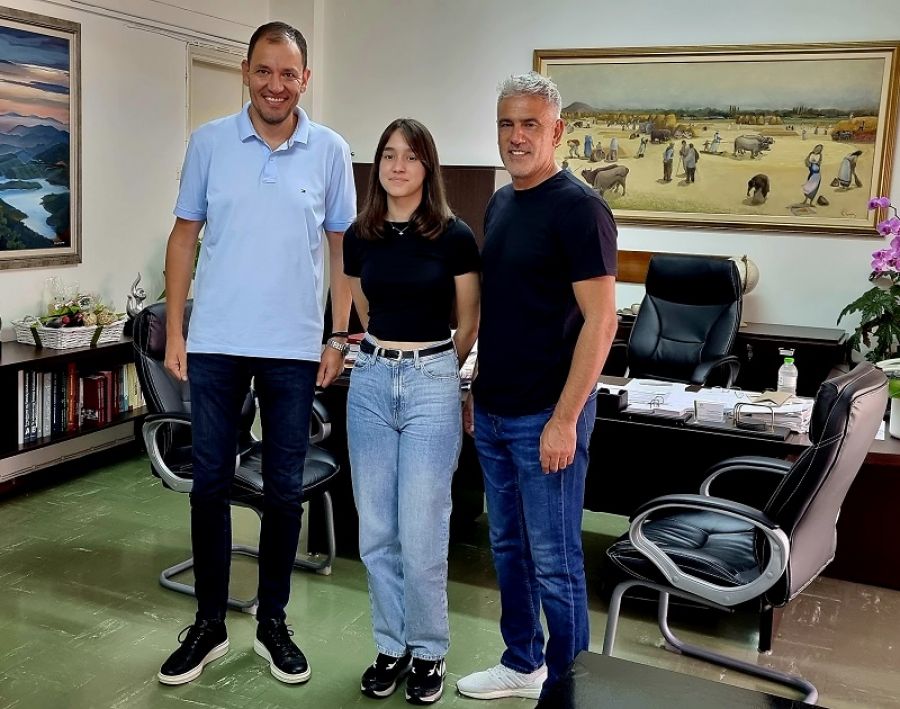 Τη νεαρή αθλήτρια του ΤαεΚβοΝτο, Νάντια Χαρόβα συνεχάρη ο Αντιπεριφερειάρχης Κ. Νούσιος