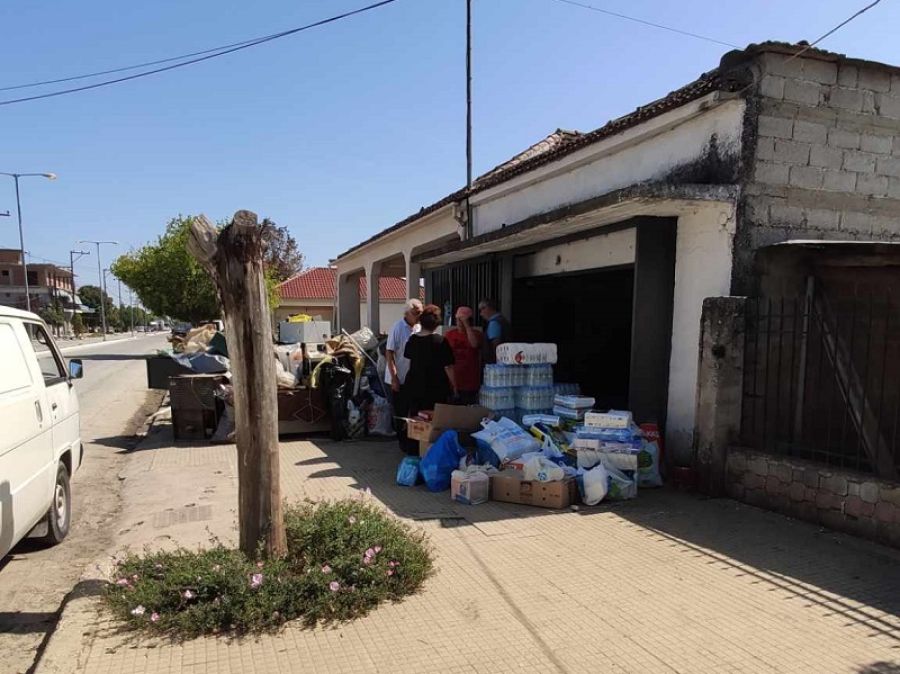 Ανθρωπιστική βοήθεια στο Δήμο Παλαμά από το Σύλλογο Καρδιτσιωτών Ν.Φθιώτιδας “Ο Καραϊσκάκης”