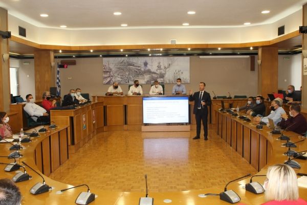 Συνεργασία Περιφέρειας Θεσσαλίας και Υπουργείου Εργασίας για τον τεχνολογικό μετασχηματισμό της αγοράς εργασίας