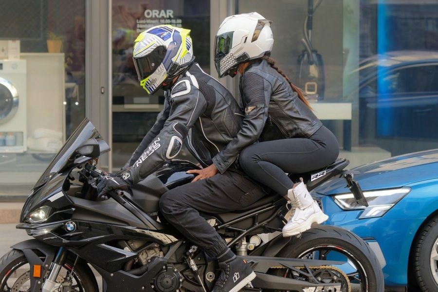 ΕΛ.ΑΣ.: Δόγμα μηδενικής ανοχής, με εντατικούς ελέγχους για κράνος, από 1ης Ιουλίου, σε όλη τη χώρα