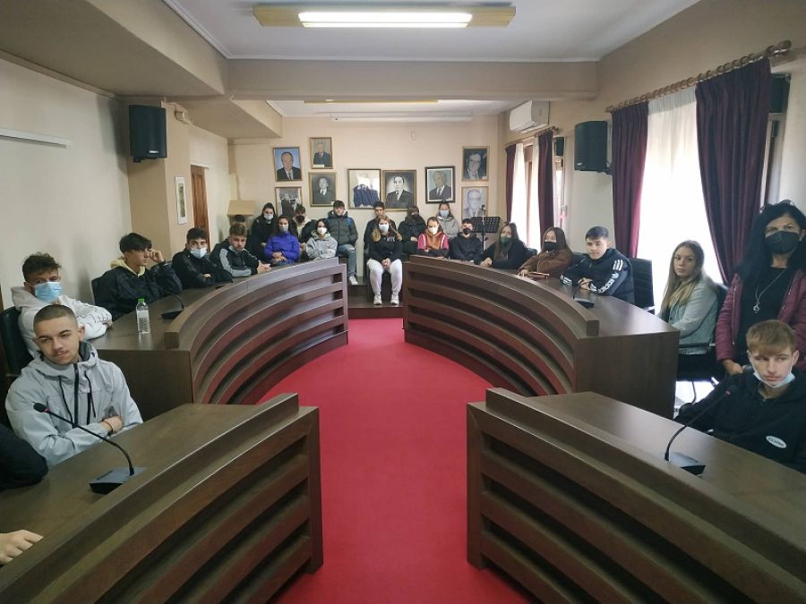 Δήμος Μουζακίου: Το ΕΠΑΛ Μουζακίου ενημερώθηκε για τη λειτουργία των δημοτικών υπηρεσιών