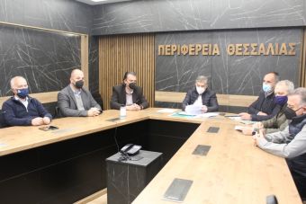 Υπεγράφη η σύμβαση του έργου για την αναβάθμιση των εγκαταστάσεων στίβου του ΕΑΚ Λάρισας