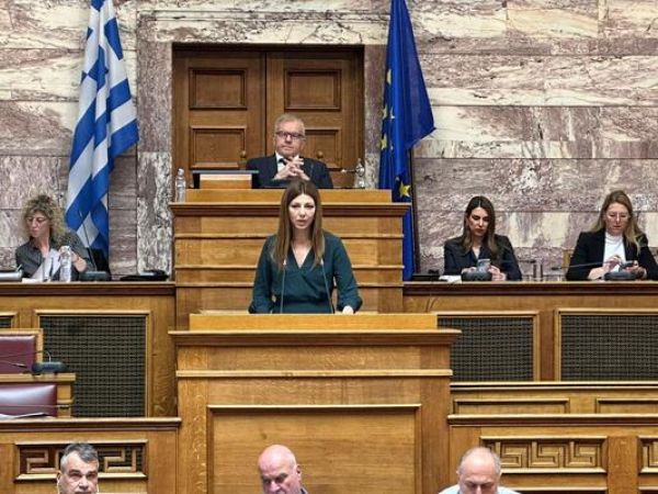 Στην Επιτροπή Μορφωτικών Υποθέσεων της Βουλής παρουσίασε η Σοφία Ζαχαράκη τις σκέψεις για το νέο Λύκειο και το νέο σύστημα εξετάσεων