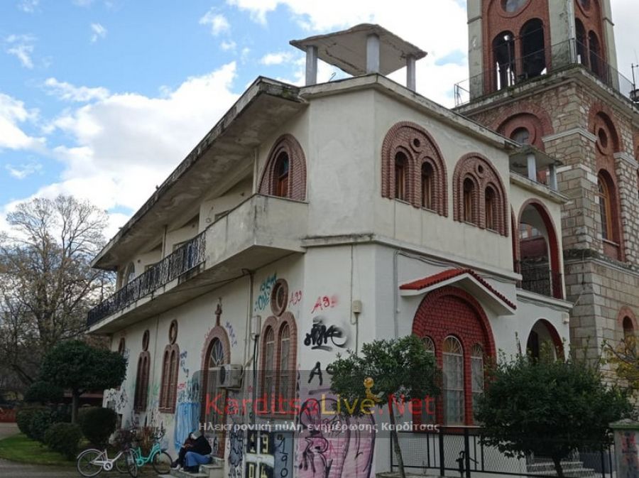 Αποκτά κεραμοσκεπή το Πνευματικό Κέντρο του Μητροπολιτικού Ναού
