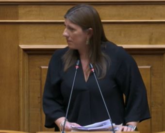 Κωνσταντοπούλου σε Μητσοτάκη: "Είμαστε στο σημείο που το ‘πάμε και όπου βγει' το έχετε μετατρέψει σε ‘πάμε κι όσα φάμε'»