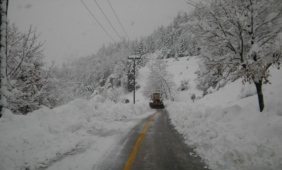 Ξεκίνησαν χιονοπτώσεις στα ορεινά της Καρδίτσας - Αναμένονται μεγάλα ύψη χιονιού το επόμενο τριήμερο