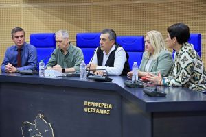 Σύσκεψη στην Περιφέρεια Θεσσαλίας για τη χρηματοδότηση του δρόμου Βερδκούσια - Αγρελιά
