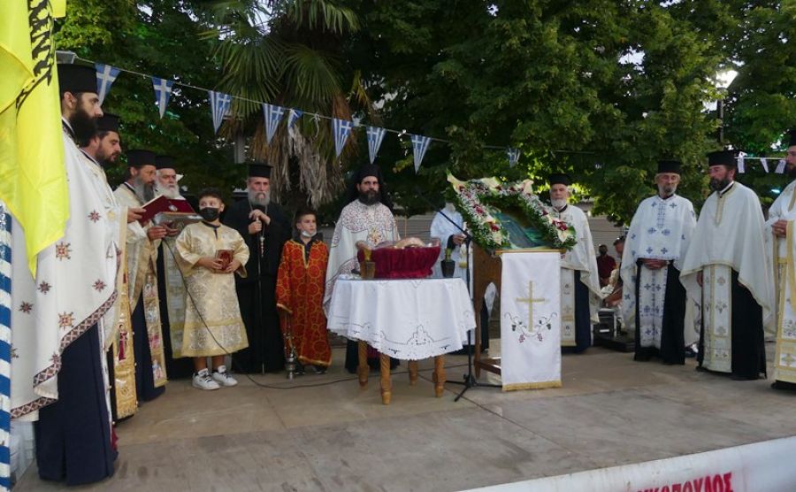 Με λαμπρότητα ο εορτασμός της Πολιούχου Αγίας Παρασκευής στους Σοφάδες