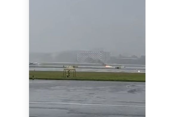 Συνετρίβη learjet στο αεροδρόμιο του Μουμπάι - Δεν υπήρξαν θύματα