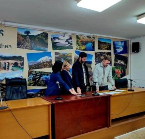 Ορκίστηκαν 3 νέοι μόνιμοι υπάλληλοι στον Δήμο Αργιθέας