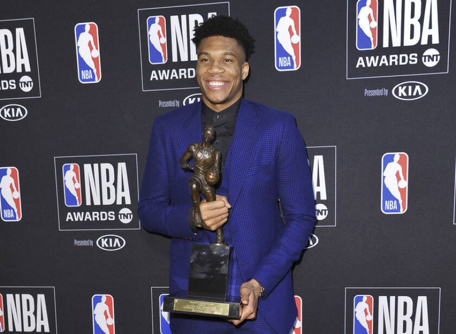 Κορυφαίος παίκτης στο NBA αναδείχθηκε ο Γιάννης Αντετοκούνμπο!