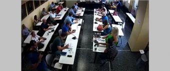 Δ.Σ. Καρδίτσας: Ομόφωνη στήριξη στον «ουράνιο ποδηλάτη» για έμβλημα του Δήμου
