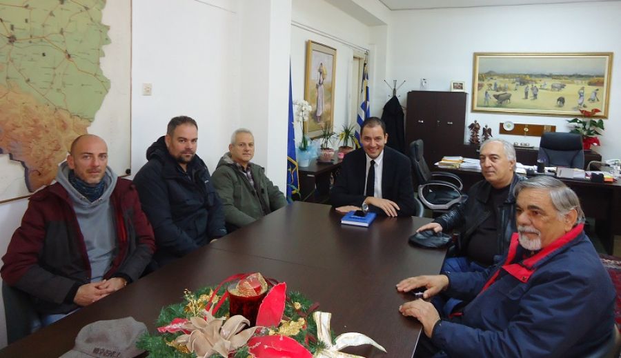 Στον Αντιπεριφερειάρχη Καρδίτσας τα μέλη του Δ.Σ. της ΛΕ.Φ.Κ.Κ.