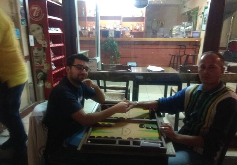Ο Καλλούσης νικητής στο φιλικό τουρνουά προετοιμασίας Backgammon