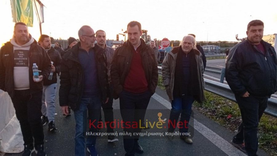 Απορρίφθηκε η αίτηση άρσης ασυλίας κατά του Αλ. Χαρίτση για την επίσκεψή του στο "μπλόκο" αγροτών στον Ε65