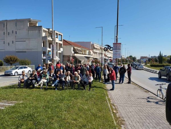 ΤΕ Καρδίτσας ΚΚΕ - παράρτημα ΠΕΑΕΑ – ΔΣΕ: "Εκδήλωση τιμής και μνήμης στους 13 αλύγιστους εκτελεσμένους"