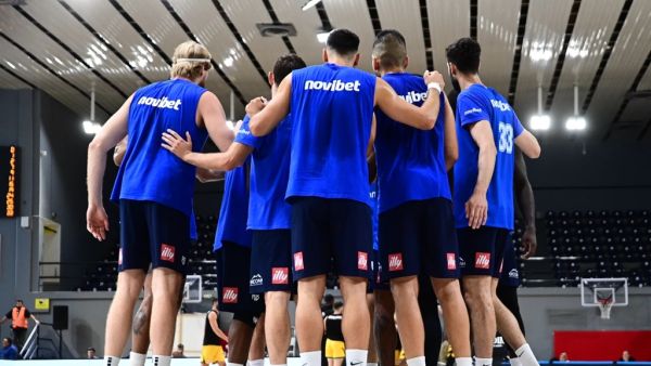 Φιλική ήττα για τον ΑΣΚ από την ΑΕΚ στη Γλυφάδα