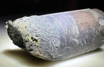 Η NASA επιβεβαίωσε ότι αντικείμενο που διαπέρασε την οροφή σπιτιού στη Φλόριντα προερχόταν από τον Διεθνή Διαστημικό Σταθμό