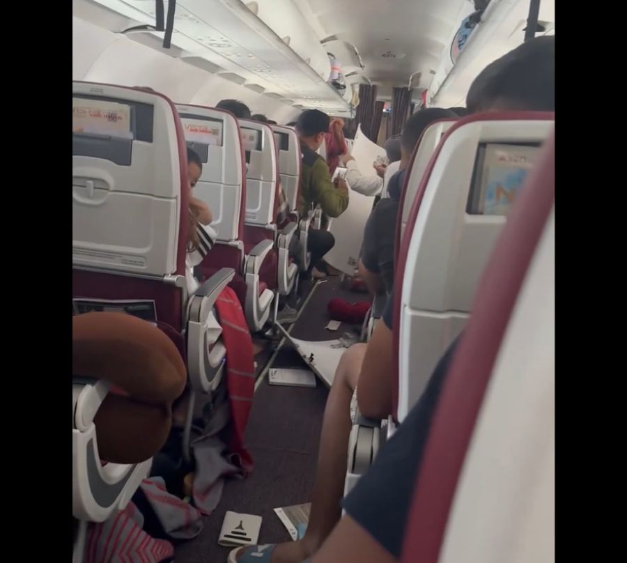 Αεροσκάφος της Air India έχασε 300 πόδια ύψος στον αέρα – 14 τραυματίες (+Βίντεο)
