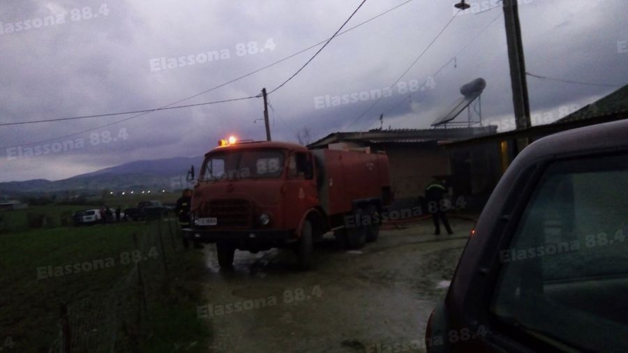 Κάηκαν οικία και στάβλος με ζώα σε χωριό της Ελασσόνας