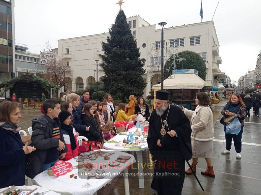 Με επιτυχία η Χριστουγεννιάτικη εορταγορά του Γραφείου Νεότητος της Ι.Μ.Θ.Φ. (+Φωτο +Βίντεο)