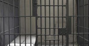 Διεξαγωγή ερευνών για τον εντοπισμό 39χρονου που δραπέτευσε από τις Αγροτικές Φυλακές Κασσάνδρας