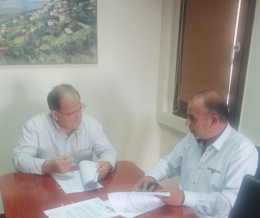 Υπεγράφη η σύμβαση για την μετατροπή του Γυμνασίου Μεσενικόλα σε Κέντρο Πολιτισμού