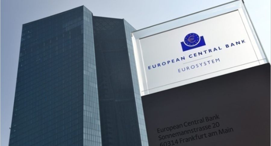 Αμετάβλητα διατήρησε τα επιτόκιά της η ΕΚΤ
