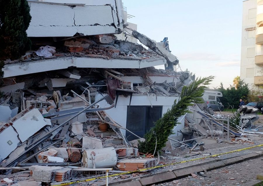 Τουλάχιστον 21 οι νεκροί από τον σεισμό στην Αλβανία