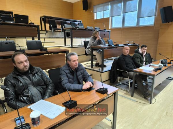 «Πυρά» Σβάρνα κατά της Δημοτικής Αρχής Καρδίτσας για το Β.Α.Α. και Σβερώνη κατά της Περιφέρειας Θεσσαλίας