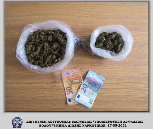 Συνελήφθη άνδρας στο Βόλο για συσκευασίες με κάνναβη
